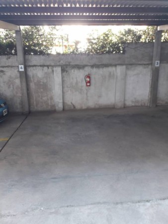 ULTIMA Cochera en venta (Peron 70)