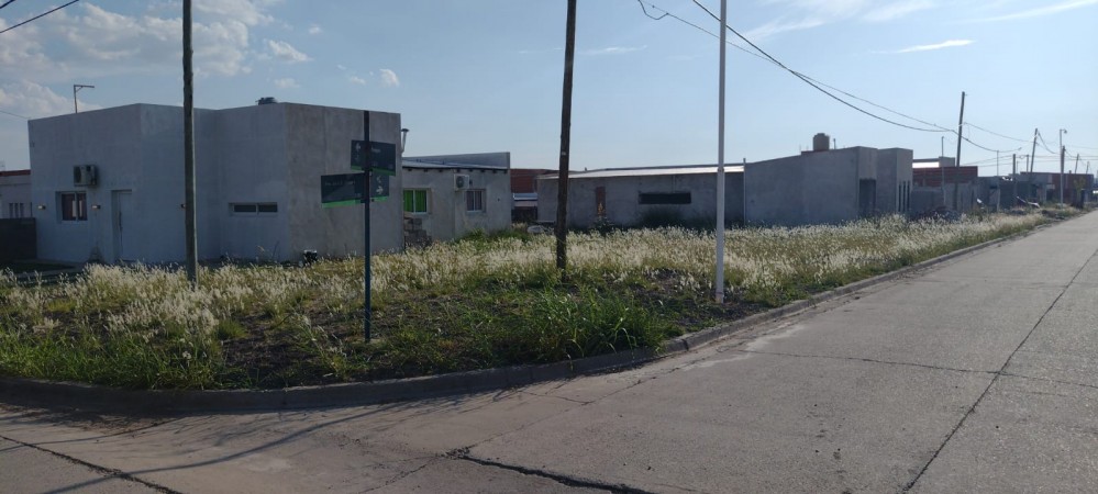 Terreno en venta en esquina...San Benito