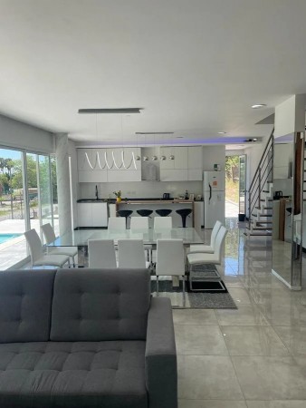 Exclusiva propiedad en venta!!!