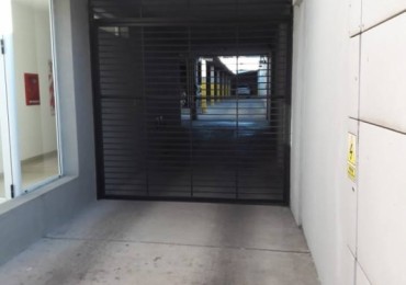 ULTIMA Cochera en venta (Peron 70)