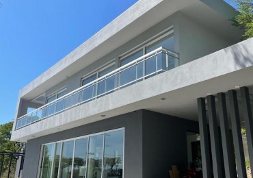 Exclusiva propiedad en venta!!!